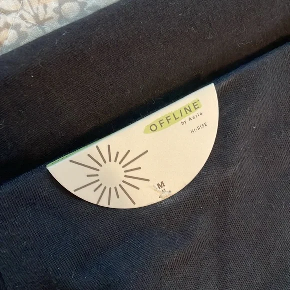 New Black Offline by Aerie Bike Shorts - Picture 2 of 3